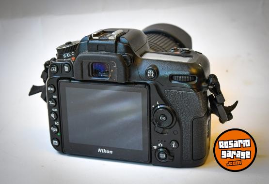 Electrónica - CÁMARA FOTOGRÁFICA NIKON D 7500 con lente AF-S NIKON 18-140 mm VR - En Venta