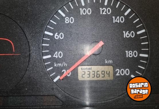 Autos - Volkswagen Gol 2004 GNC 233694Km - En Venta