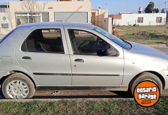 Autos - Fiat Palio 1.3 2006 Nafta 270000Km - En Venta