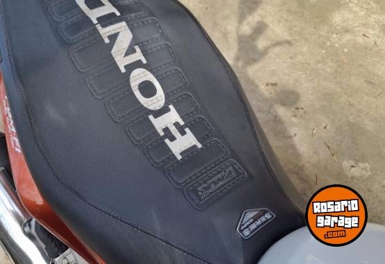 Motos - Honda CB TWSTER 250 2020 Nafta 27910Km - En Venta