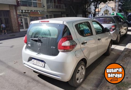 Autos - Fiat Mobi 2017 Nafta 120000Km - En Venta