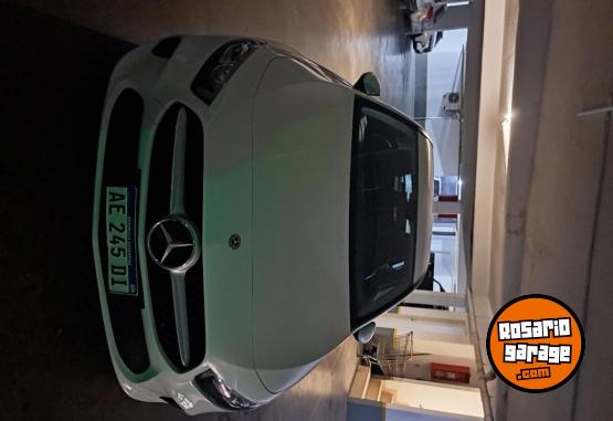 Autos - Mercedes Benz A200 Progressive 2020 Nafta 60000Km - En Venta