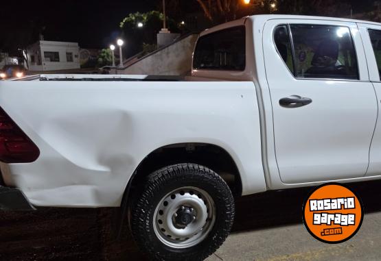 Camionetas - Toyota HILUX 2017 Diesel 340000Km - En Venta