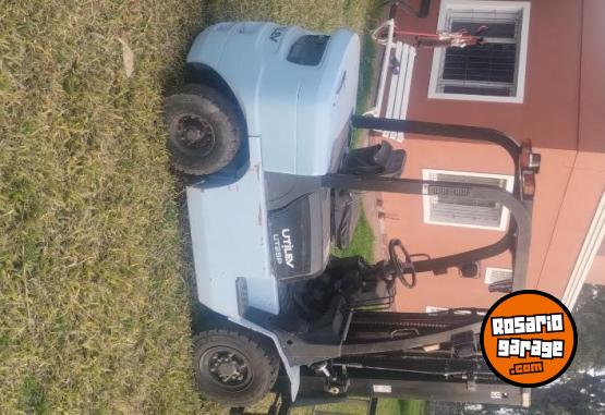 Camiones y Gr�as - Autoelevador Toyota - En Venta