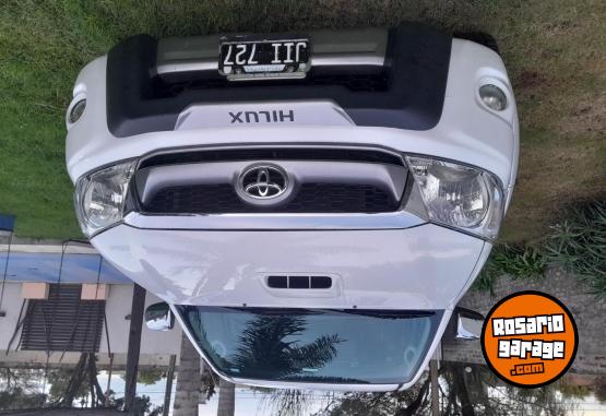 Camionetas - Toyota Hilux 2010 Diesel 132000Km - En Venta