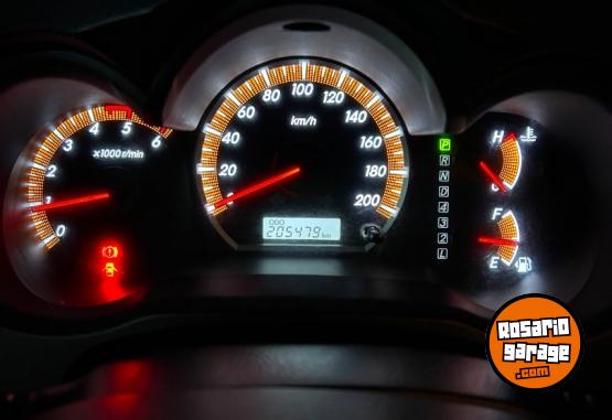 Camionetas - Toyota Hilux 2014 Diesel 205500Km - En Venta