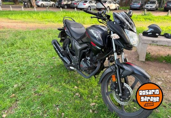 Motos - Hero Hunk 2025 Nafta 7700Km - En Venta