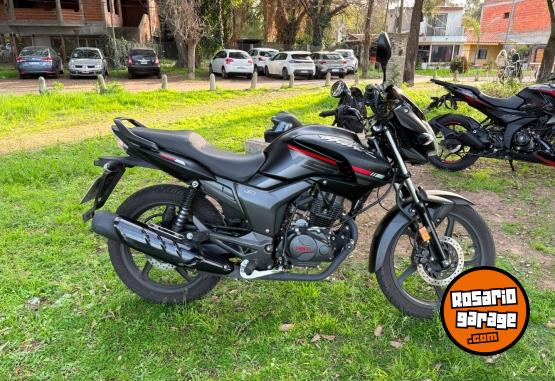 Motos - Hero Hunk 2025 Nafta 7700Km - En Venta