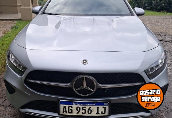 Autos - Mercedes Benz A 200 sedan 2024 Nafta 45000Km - En Venta