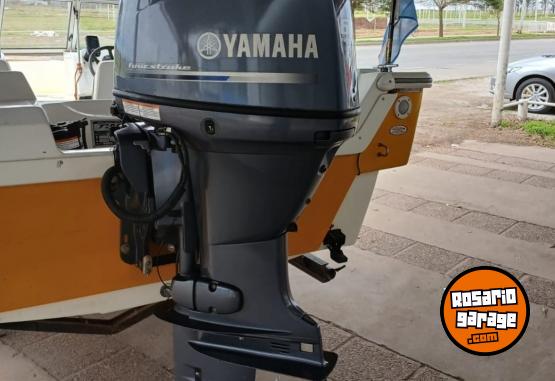 Embarcaciones - Lancha Trakker open 5.20 - En Venta