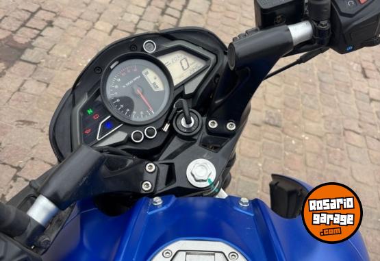 Motos - Bajaj Rouser 160 ns 2023 Nafta 2945Km - En Venta