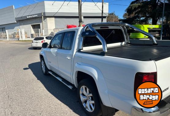 Camionetas - Volkswagen Amarok V6 Highline 2022 Diesel 107000Km - En Venta