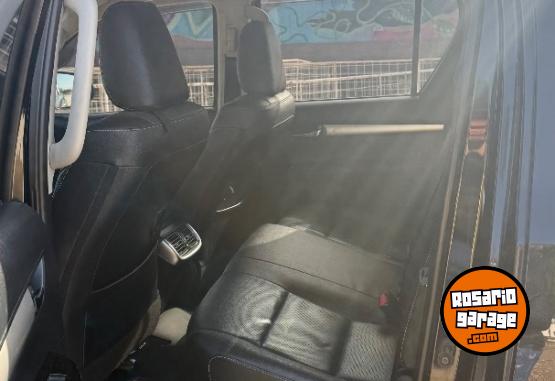 Camionetas - Toyota Hilux SrX At. 2022 2022 Diesel 130000Km - En Venta