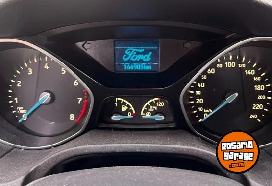Autos - Ford Focus III SE Plus 2015 Nafta 145000Km - En Venta