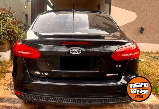 Autos - Ford Focus III SE Plus 2015 Nafta 145000Km - En Venta
