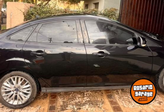 Autos - Ford Focus III SE Plus 2015 Nafta 145000Km - En Venta