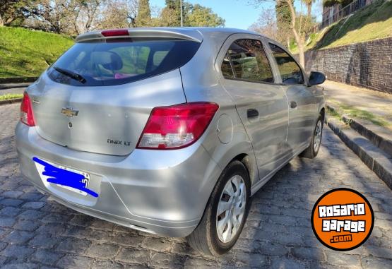 Autos - Chevrolet Ónix 2015 GNC 125000Km - En Venta