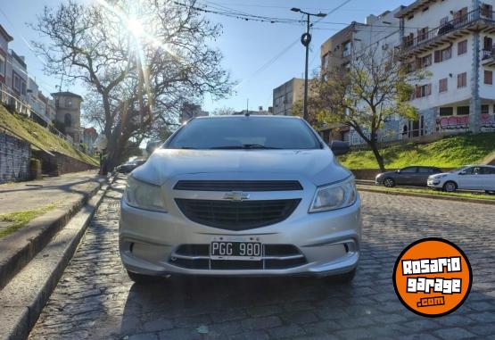 Autos - Chevrolet Ónix 2015 GNC 125000Km - En Venta