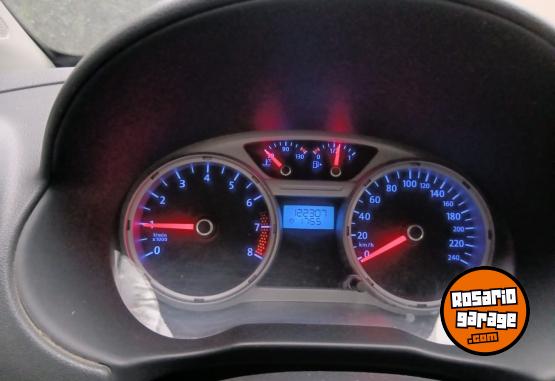 Autos - Volkswagen Gol Trend 2011 Nafta 120000Km - En Venta