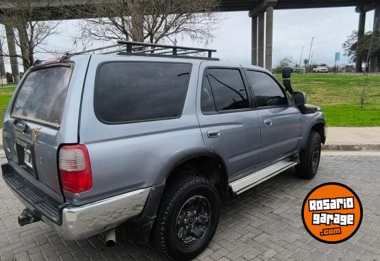 Camionetas - Toyota Hilux SW4 1998 Diesel 355000Km - En Venta
