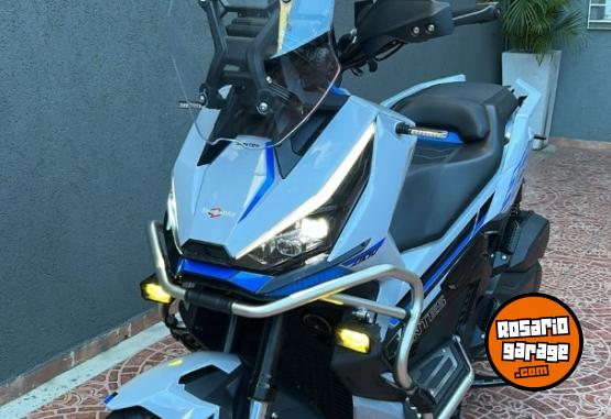 Motos - Zontes 368 G 2025 Nafta 7000Km - En Venta