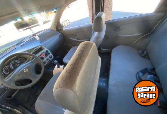Autos - Fiat Palio 2006 Nafta 225000Km - En Venta