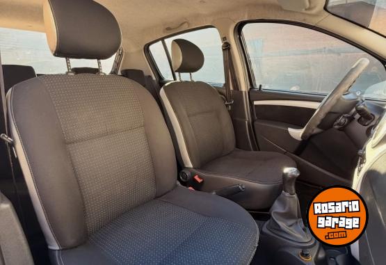 Autos - Renault Sandero stepway 2011 Nafta 174000Km - En Venta