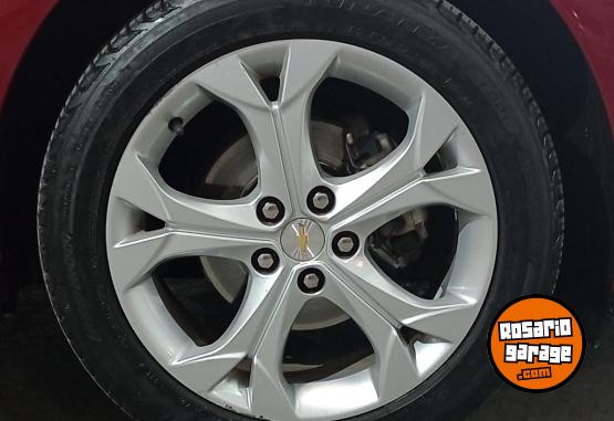 Autos - Chevrolet CRUZE 5P LT 2018 Nafta 72513Km - En Venta