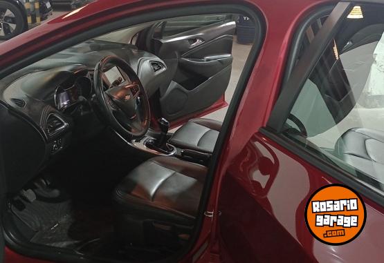 Autos - Chevrolet CRUZE 5P LT 2018 Nafta 72513Km - En Venta