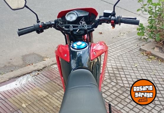 Motos - Motomel Skua 150 2025 Nafta 4500Km - En Venta