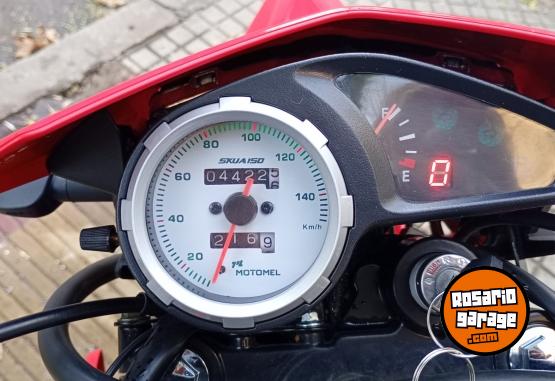 Motos - Motomel Skua 150 2025 Nafta 4500Km - En Venta