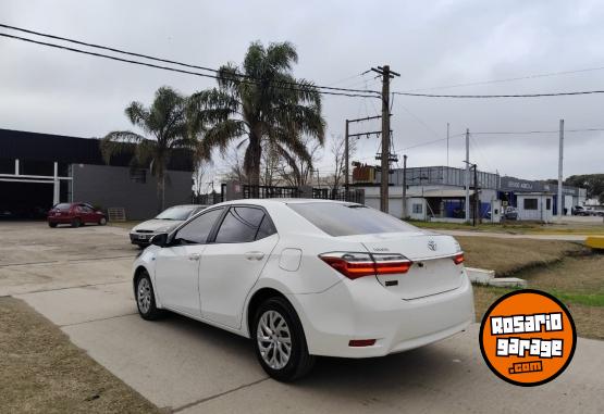 Autos - Toyota Corolla XLI 1.8 CVT 2018 Nafta 101800Km - En Venta
