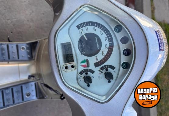 Motos - Zanella XLs 2023 Nafta 7200Km - En Venta
