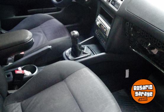 Autos - Volkswagen Bora 2011 GNC 194000Km - En Venta