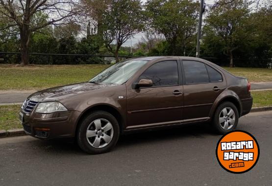 Autos - Volkswagen Bora 2011 GNC 196000Km - En Venta