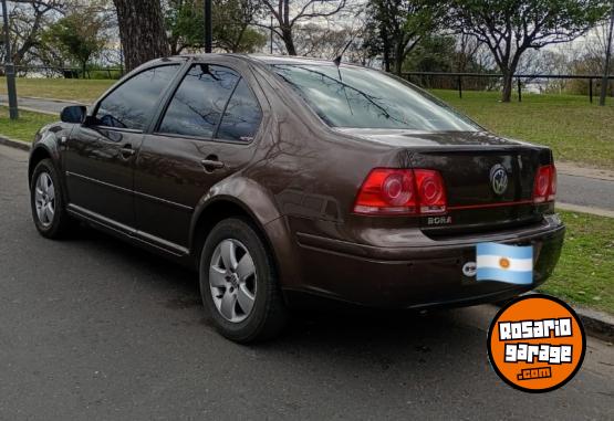 Autos - Volkswagen Bora 2011 GNC 196000Km - En Venta