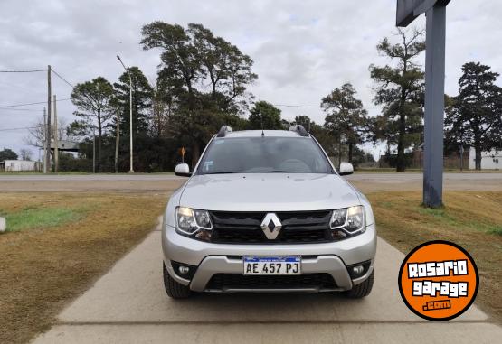 Camionetas - Renault Duster Oroch Privilege2.0 2020 GNC 92000Km - En Venta