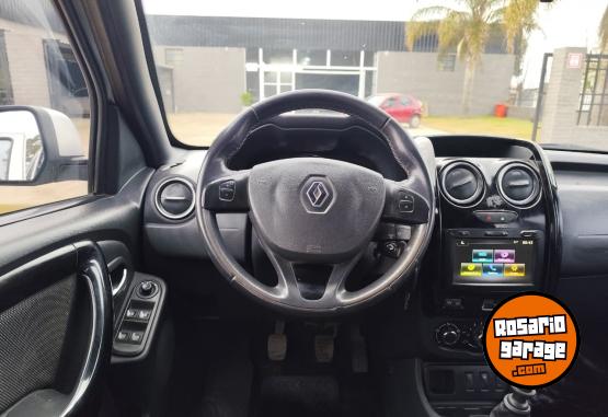 Camionetas - Renault Duster Oroch Privilege2.0 2020 GNC 92000Km - En Venta