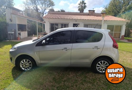 Autos - Fiat PALIO ATTRACTIVE 1.4 2016 Nafta 98000Km - En Venta