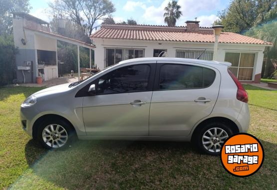 Autos - Fiat PALIO ATTRACTIVE 1.4 2016 Nafta 98000Km - En Venta