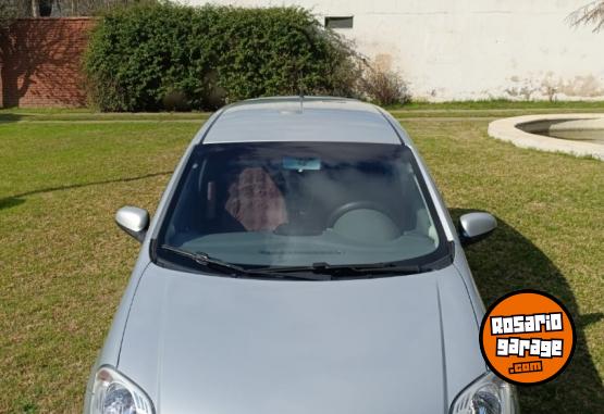 Autos - Fiat PALIO ATTRACTIVE 1.4 2016 Nafta 98000Km - En Venta