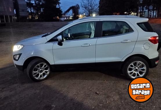 Autos - Ford Ecosport Titanium 2020 Nafta 32000Km - En Venta