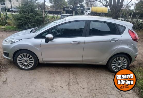 Autos - Ford Fiesta SE 2016 Nafta 119000Km - En Venta