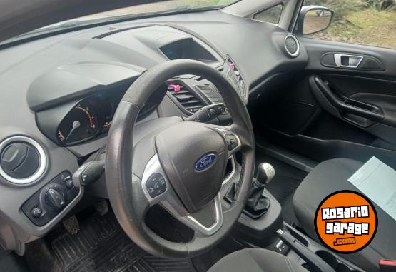 Autos - Ford Fiesta SE 2016 Nafta 119000Km - En Venta