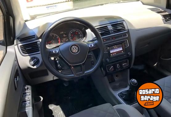 Autos - Volkswagen Suran 2016 Nafta 158000Km - En Venta