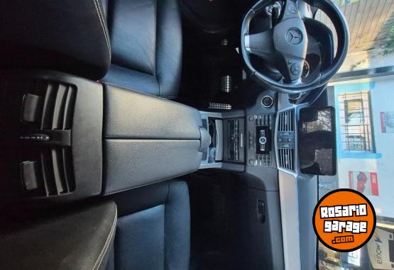 Autos - Mercedes Benz E300 Advantgarde Sport. 2010 Nafta 170000Km - En Venta