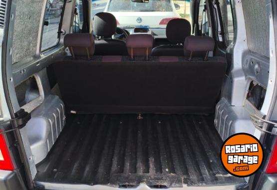 Utilitarios - Peugeot Partner 1.6 hdi 2014 Diesel 263000Km - En Venta