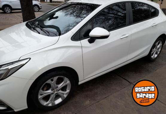 Autos - Chevrolet CRUZE 5P 1.4 TURBO LT MT 2017 Nafta 76000Km - En Venta