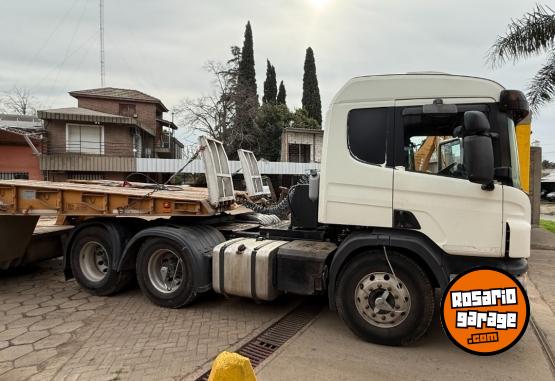 Camiones y Gr�as - Scania P340 2011 6X2 - En Venta