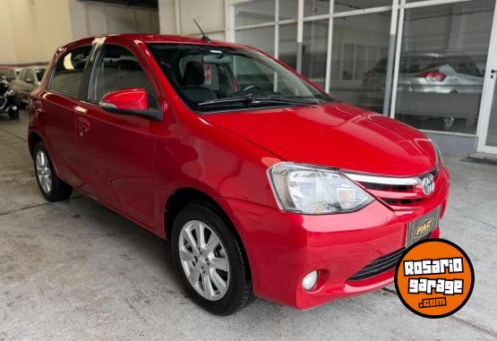 Autos - Toyota ETIOS 1.5 XLS 6mt 2017 Nafta 90000Km - En Venta